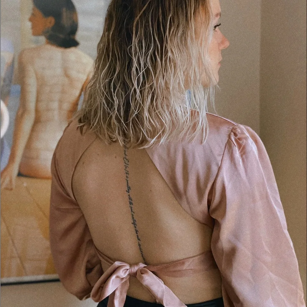 Back Cut Out Cropped Blouse - Picture 1 of 8